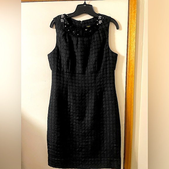 Taylor Size 10 Contemporary Black Textured Rhinestone Neckline, A-lined Dress - Picture 1 of 13
